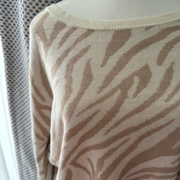 Beach Riot Tiger Print Top - Cream - Picture 4 of 6